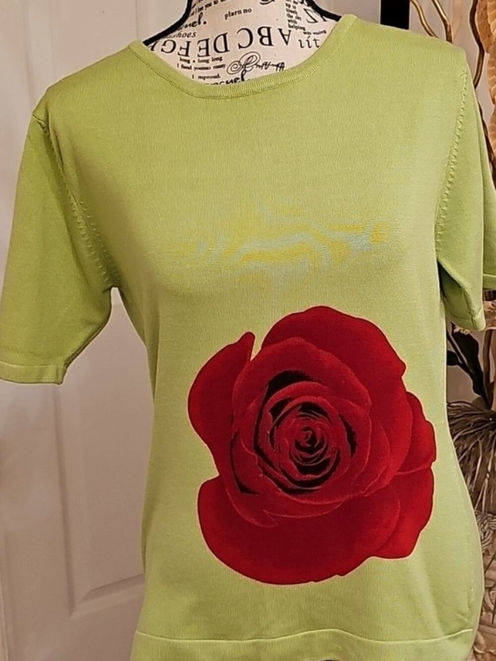 SHORT SLEEVE TOP